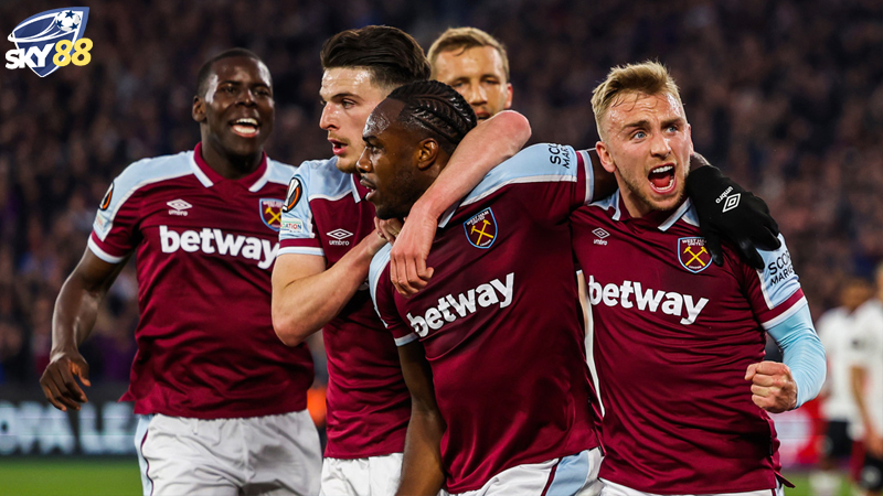 Suc Manh Va Phong Do Cua West Ham Vs Burnley (1)