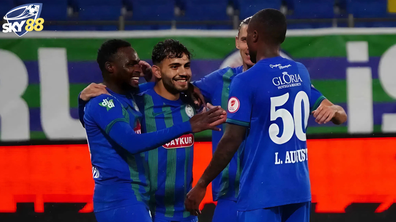 Suc Manh Va Phong Do Cua Caykur Rizespor Vs Gaziantep Fk